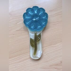 Vintage Spoon Rest Lucite Flower  Blue 1970s Daisy Paperweight Retro Decor
